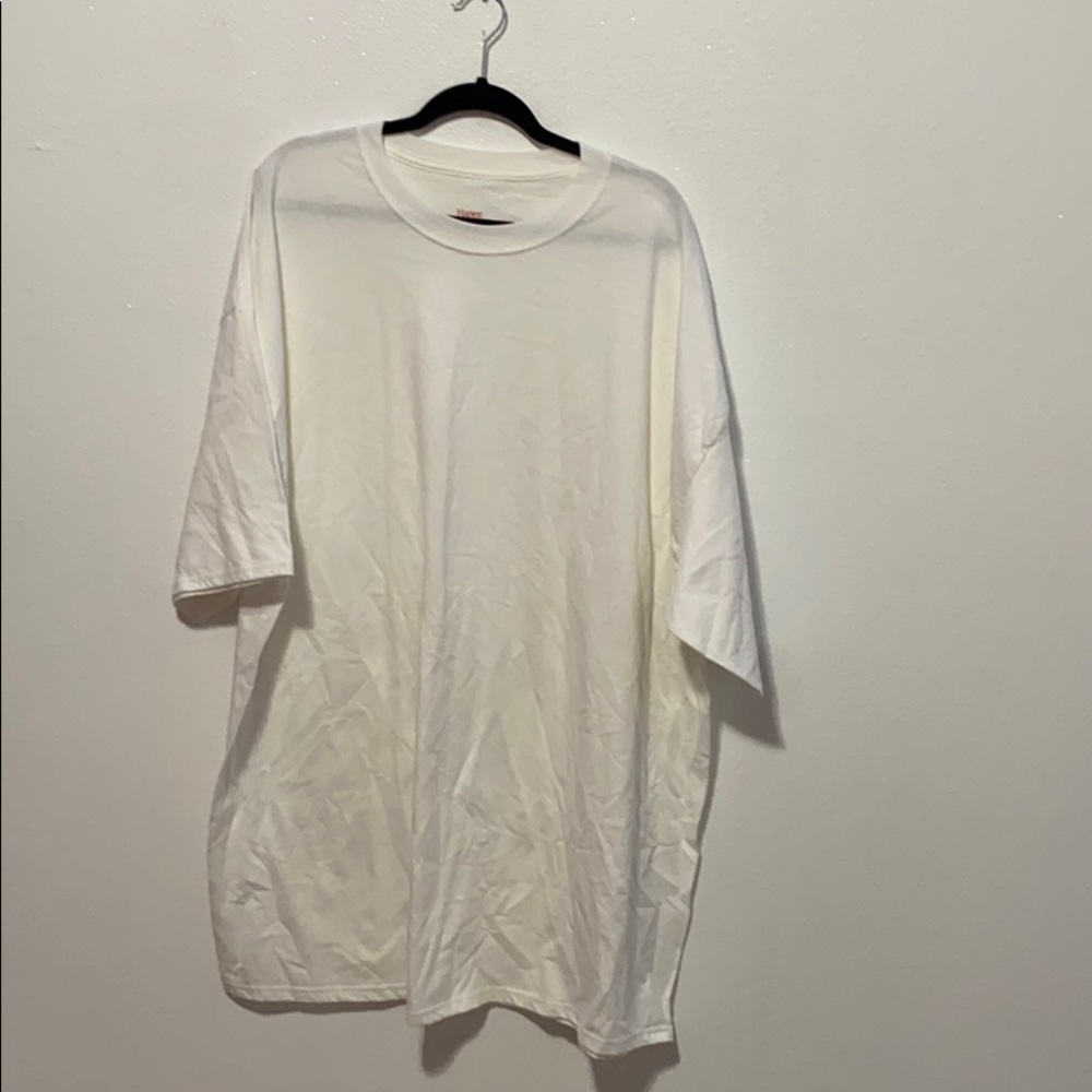 White short sleeve tee shirt size 4XL